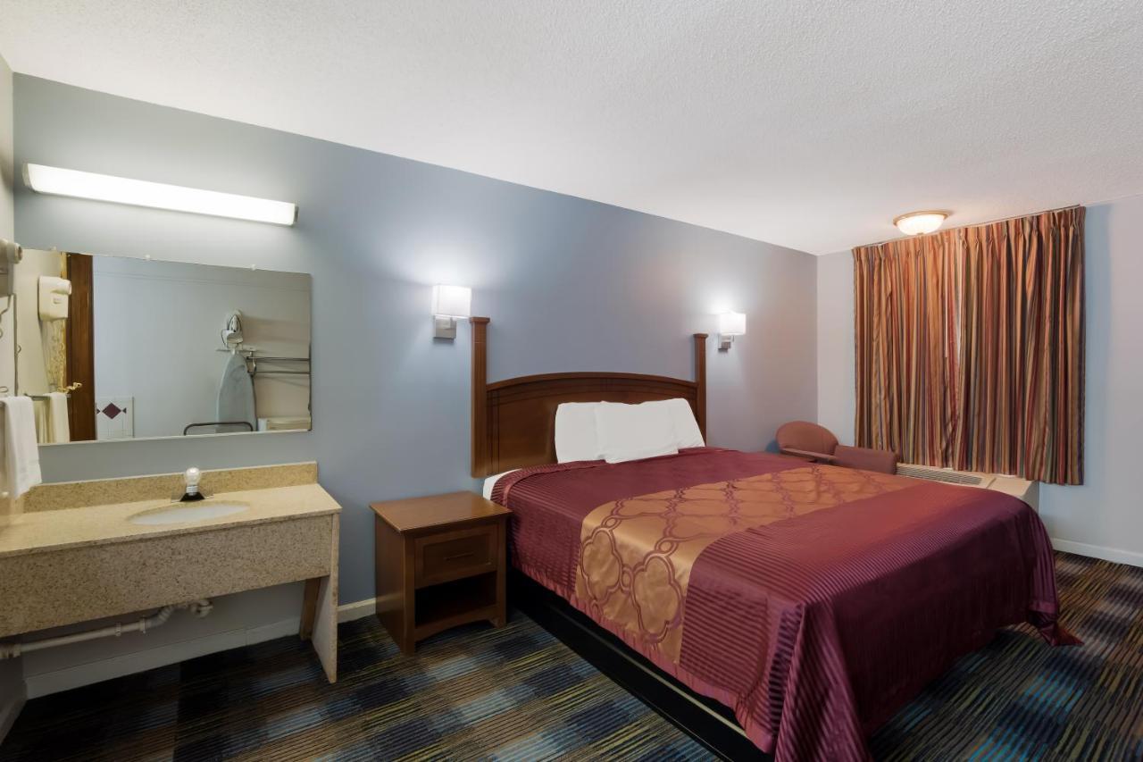 Rodeway Inn Augusta West - Fort Eisenhower Экстерьер фото