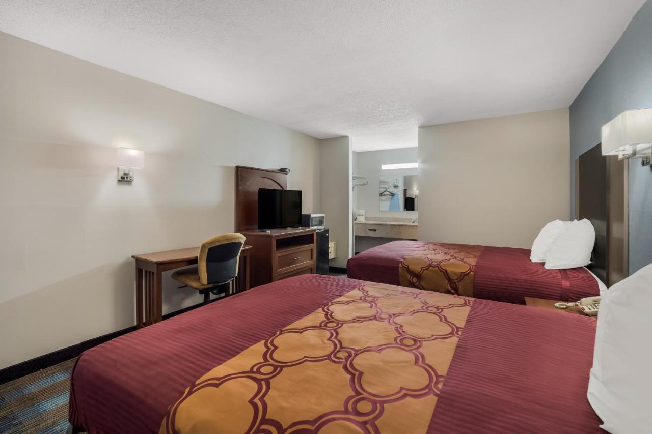 Rodeway Inn Augusta West - Fort Eisenhower Экстерьер фото